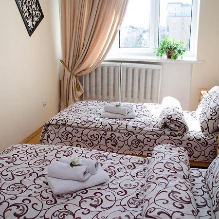 Babylon Apartments Ровно Экстерьер фото