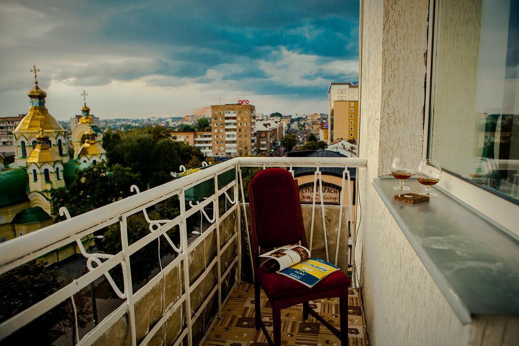 Babylon Apartments Ровно Номер фото