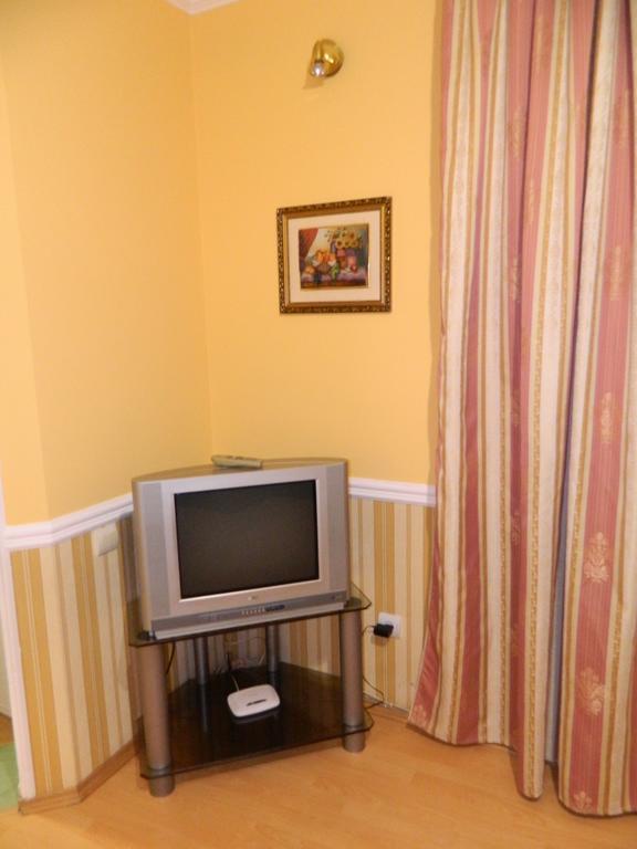 Babylon Apartments Ровно Экстерьер фото