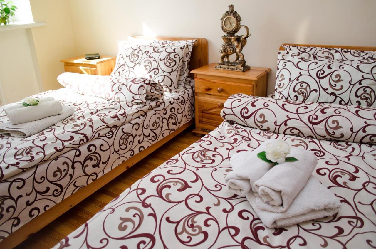 Babylon Apartments Ровно Экстерьер фото
