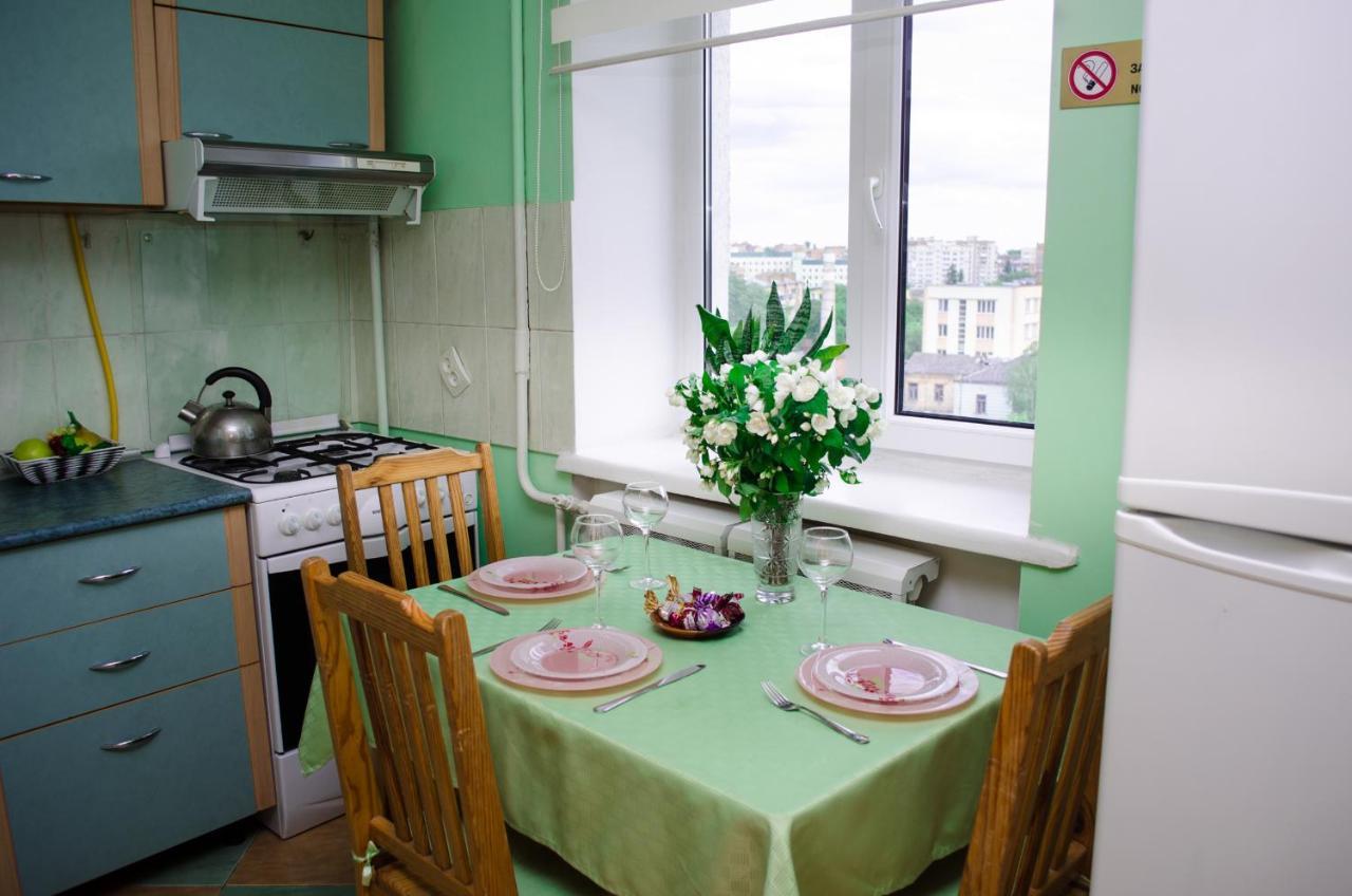 Babylon Apartments Ровно Экстерьер фото